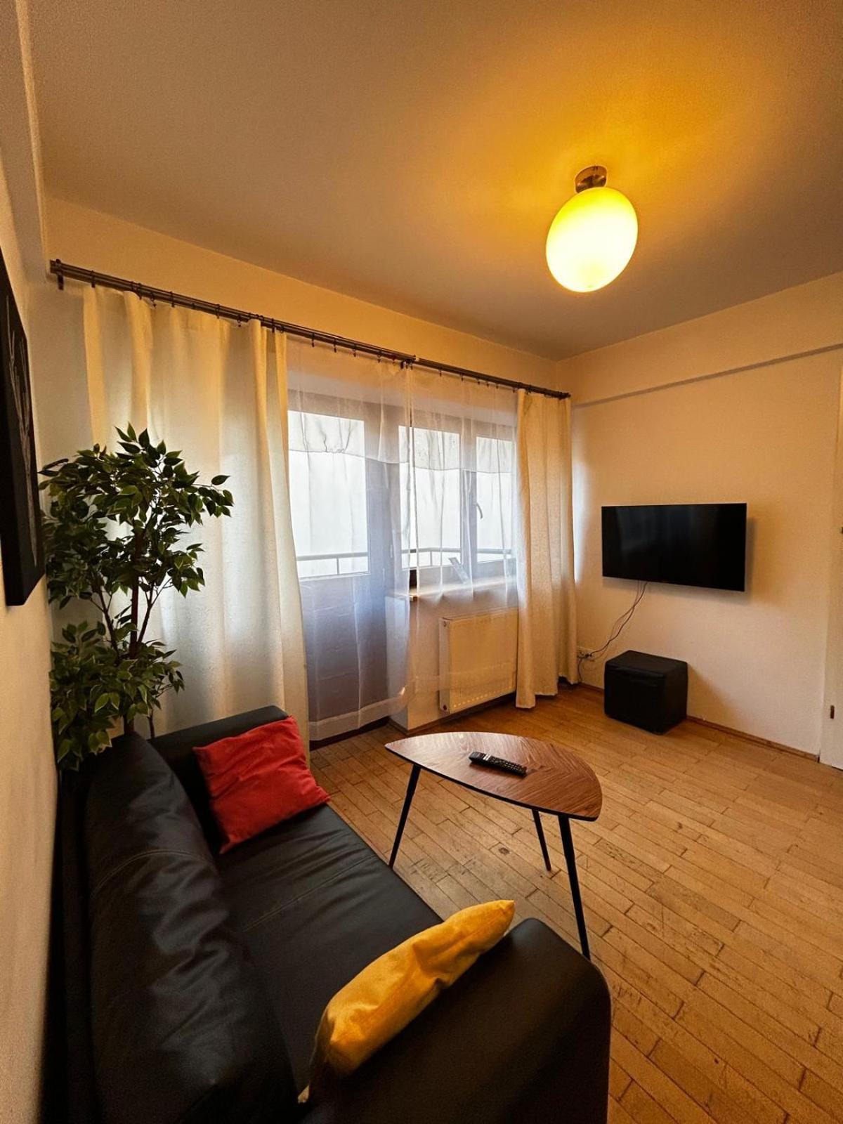 Golden Apartments With Lift - Old Town Krakow Bagian luar foto