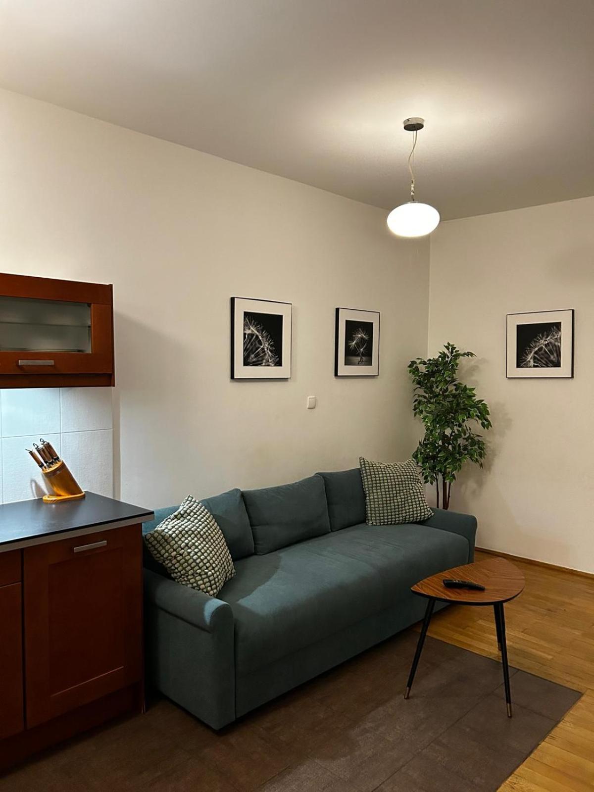 Golden Apartments With Lift - Old Town Krakow Bagian luar foto